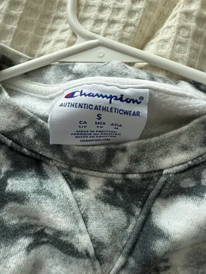 Champion Iowa Hawkeye cropped crewneck thumbnail 2