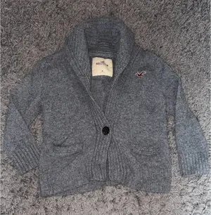 Y2K Hollister Sweater thumbnail 1