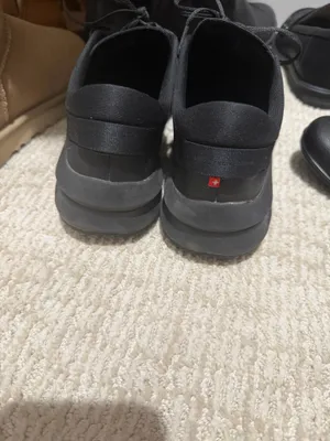 On Cloud Tennis Shoes thumbnail 2