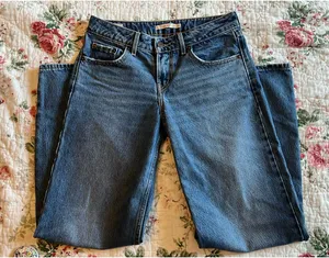 Levi’s Low Loose Premium Jeans thumbnail 1