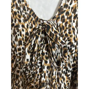 Banana Republic Leopard Print Tie Back Flutter Sleeve Blouse XS New‎ With Tags thumbnail 5