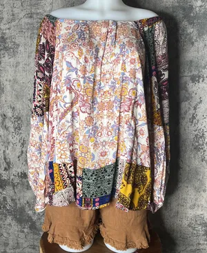 Umgee Off Shoulders Blouse thumbnail 1