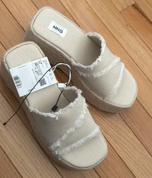 Platform Sandals  thumbnail 3