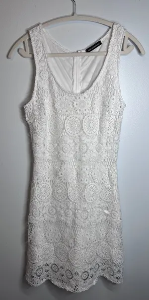 Youarenotalone White Crochet Lace Medallion Mini Dress Sleeveless Medium thumbnail 1
