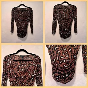 *30off3* NWOT. Animal‎ Print Brown Medium Top. thumbnail 2