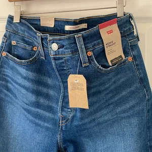 Levi’s wedgie jeans size 31 high rise new with tag mom jeans festival vacation thumbnail 5