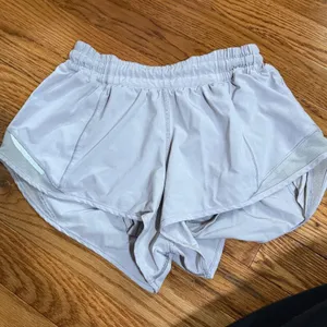 Lululemon Shorts Hotty Hot 2.5" thumbnail 1