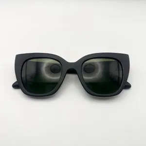 Toms Traveler Collection Sydney Matte Black Cat Eye Green Lenses Sunglasses thumbnail 8