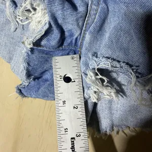 Levi's 501 Original Distressed Cut Off Denim Jean Shorts Women's 27 Light Wash thumbnail 5
