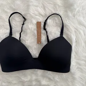 Skims Wireless Form Maternity T-Shirt Demi Nursing Bra Onyx Size 32D thumbnail 4