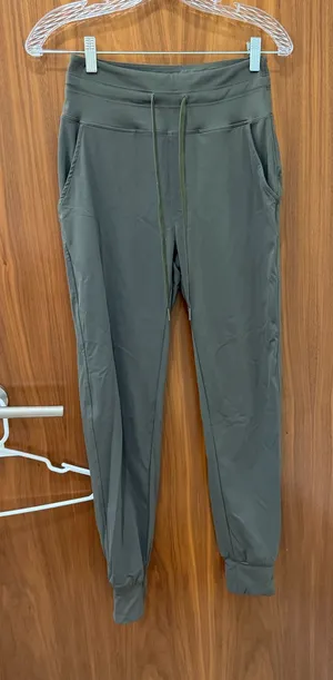 Green joggers thumbnail 1