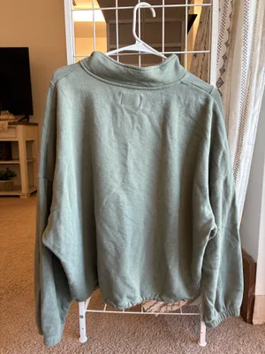 American Eagle Sweatshirt thumbnail 2