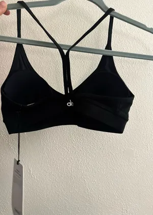 Alo Yoga Bra thumbnail 2