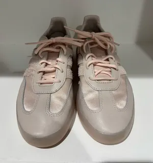 ADIDAS Women's Light Pink Low-Top Sneakers thumbnail 1