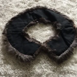 Vintage Fur Collar thumbnail 3