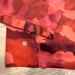 Athleta Pinnacle Red Camo Hoodie Athletic Performance LS Shirt Top XXSmall‎ XXS thumbnail 8
