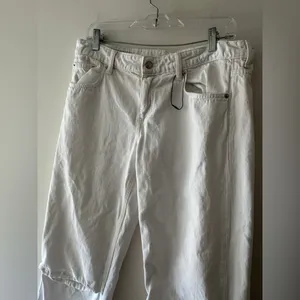 NWOT Zara White Wide Leg Pants Knee Slits‎ thumbnail 2