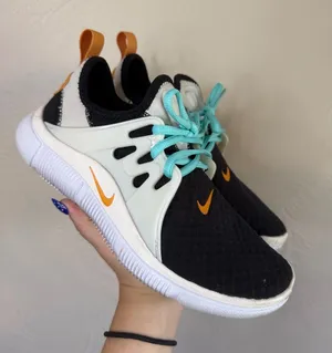 Nike Acalme Training Sneakers Black Aqua Orange Women’s 6.5 thumbnail 1