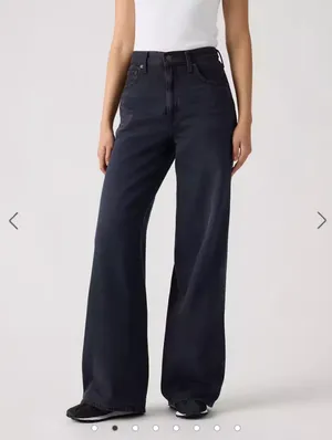 Levi’s Cinch Wide Leg Jeans thumbnail 3