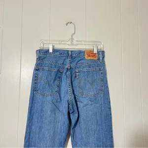 Levis 501 Womens Jeans Button Fly Blue Jeans Size 27x32 thumbnail 7
