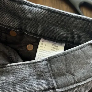 American Eagle 90s Bootcut Boot Cut Distressed Black Denim Jeans 4 thumbnail 11