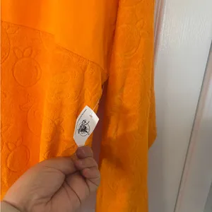 Disney Parks 2025 Epcot Flower Garden Festival Orange Bird 30th Spirit Jersey thumbnail 8