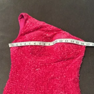 Women’s Sequined One Shoulder Short Pink Party or Prom Dress Size 4 thumbnail 8