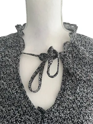 ABERCROMBIE & FITCH Black Floral Long Sleeve Top Size XS thumbnail 3