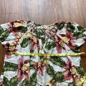 Show me‎ your Mumu flowy Hawaiian blouse size small thumbnail 9