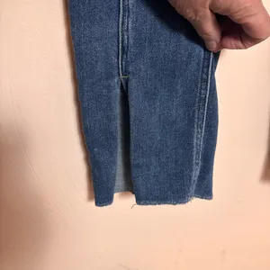 Vervet Women’s Jeans Front Slit Ankle Jean Center Seam Blue‎ 2% Spandex Size 28 thumbnail 3