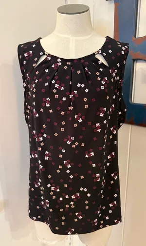 Tommy Hilfiger Black Floral Sleeveless Keyhole Top - Pink & Burgundy Blooms Sz M thumbnail 1