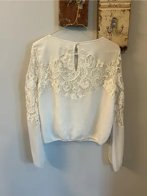 Alice + Olivia Jenelle Crop Top — Off White thumbnail 3