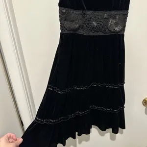 Stunning Black Velvet‎ Cocktail/Holiday Dress W/ Amazing Detail Size Large thumbnail 5