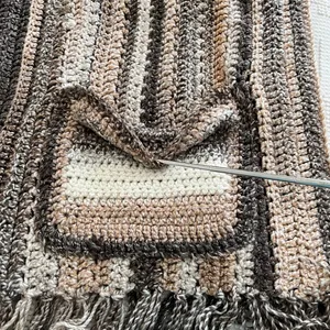 Chunky Knit Shawl with Oversized Pockets Brown thumbnail 6
