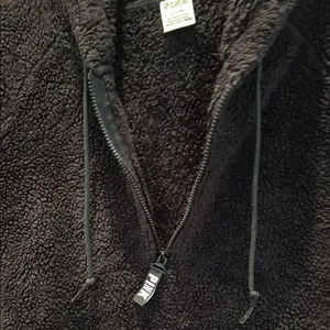 PINK Victoria's Secret Black Hooded Sherpa 1/4 Zip Jacket thumbnail 4