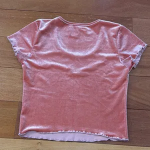 Abercrombie & Fitch Velvet Top Womens Pink Scoop Neck Lettuce Edge XS thumbnail 5