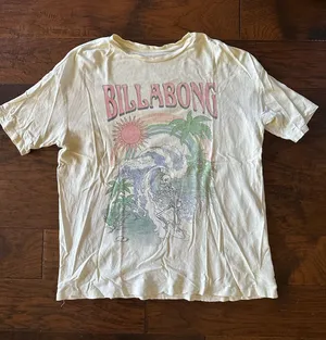 Billabong Top thumbnail 1