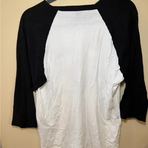 Merry Texas Christmas Y'all Raglan Top Black Size L thumbnail 2