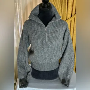 Modern STEVE MADDEN sweater 💖 thumbnail 2