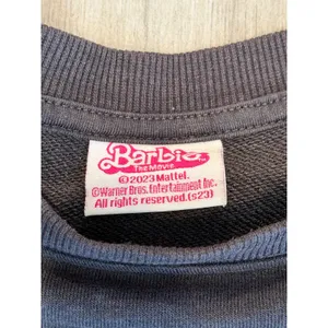 Primark Barbie Sweatshirt Womens Medium Gray Pink Oversized Graphic Logo Y2K Streetwear thumbnail 7