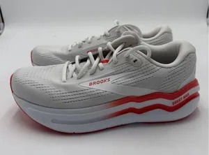 Brooks Women's Ghost Max 2 Running Size 10 White |120420-1B-174 thumbnail 1