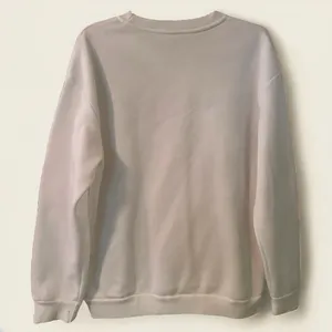 SHEIN Women’s White “New York Brooklyn” Fleece Long Sleeve Pullover Sweatshirt thumbnail 2