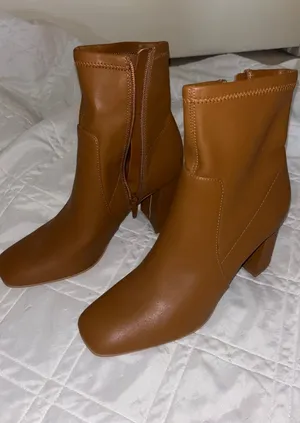 Women’s Brown Heel Booties Size 8 thumbnail 1