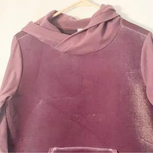ALO YOGA Size XS Purple‎ Aloluxe Velour Hoodie Hooded Sweatshirt Pullover thumbnail 2