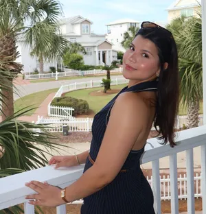 Striped navy blue dress Size M thumbnail 1