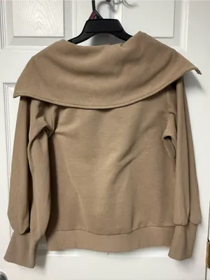 Sailor-Collar Half-Zip Hoodie in Tan thumbnail 4