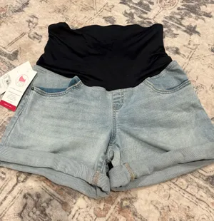 Isabel Maternity Jean Shorts thumbnail 1