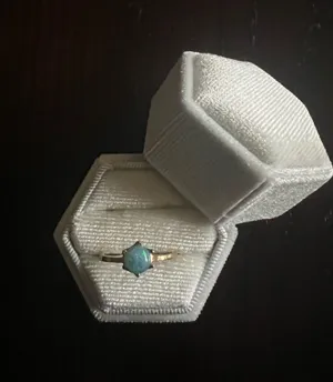 Gorgeous Golden Iridescent Ring Size 7 Gold thumbnail 1