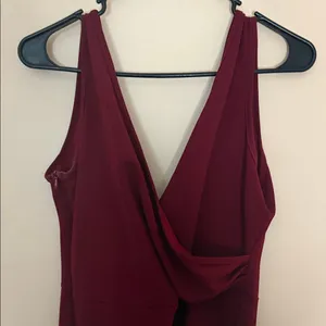 Elegant Burgundy V-Neck Sleeveless Dress thumbnail 6