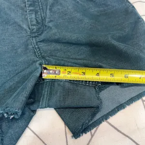 Carve Designs Corduroy Shorts Size 10 Green Frayed Hem Teal Casual thumbnail 5